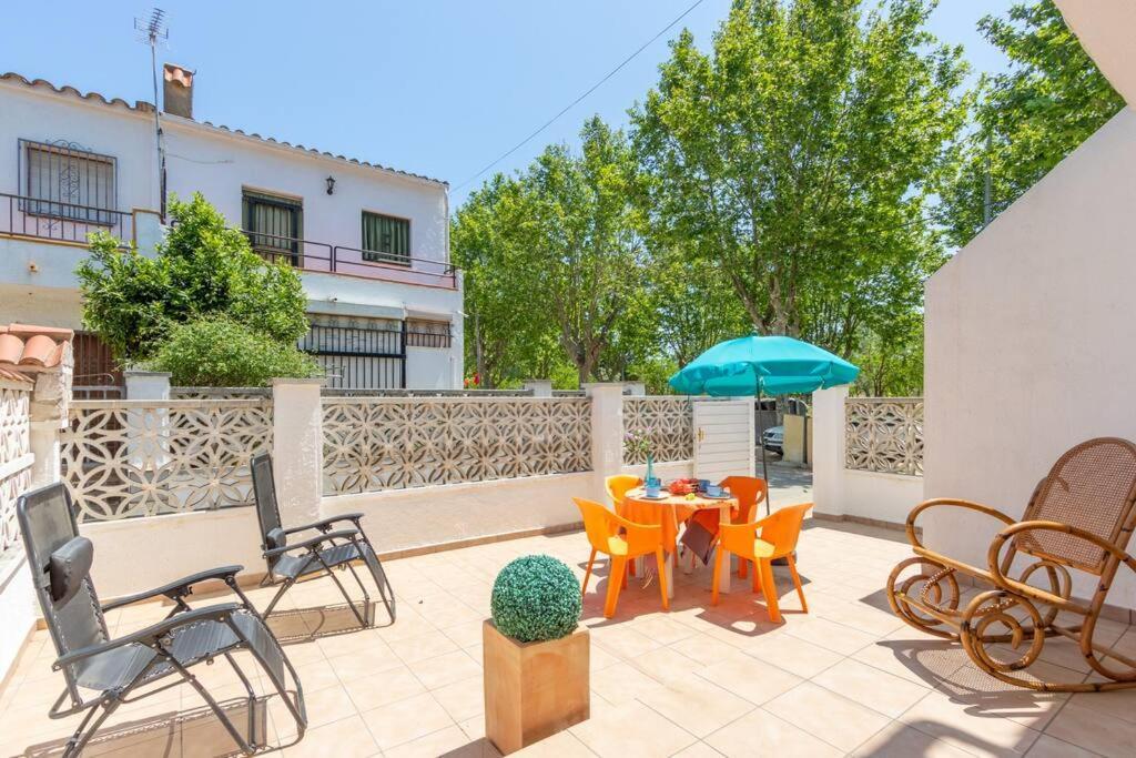 Villa Casa Con Barbacoa, A 5 Minutos Del Centro Y El Mar En Coche, Trabuc à Empuriabrava Extérieur photo