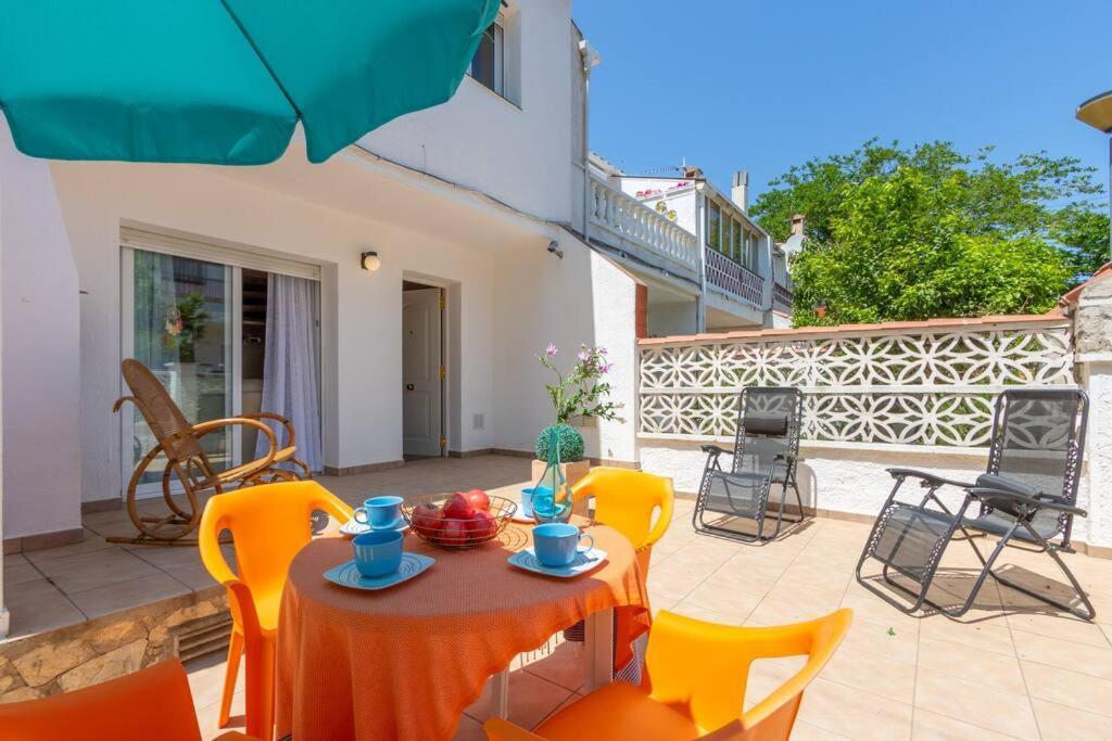 Villa Casa Con Barbacoa, A 5 Minutos Del Centro Y El Mar En Coche, Trabuc à Empuriabrava Extérieur photo