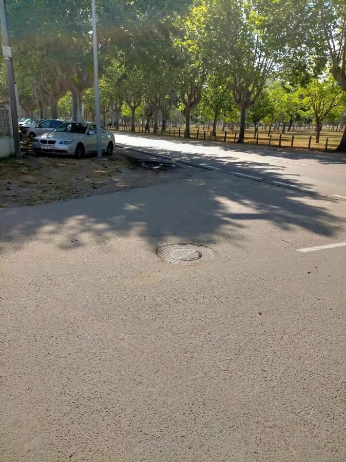 Villa Casa Con Barbacoa, A 5 Minutos Del Centro Y El Mar En Coche, Trabuc à Empuriabrava Extérieur photo